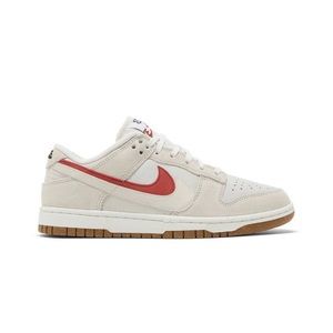 Nike Dunk Low. great shape! Only worn once! Fit true to size.